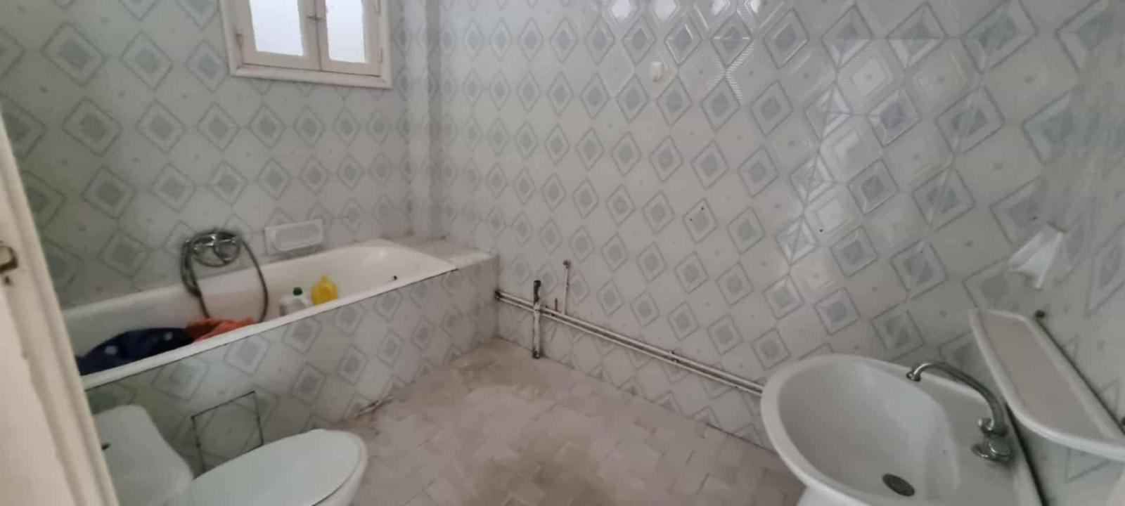 Ariana Ville&nbsp;Ariana&nbsp;Location&nbsp;Appart. 3 pi�ces&nbsp;Appartement lumineux avec emplacement strat�gique