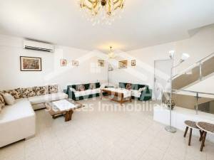 Ariana Ville&nbsp;El Menzah 6&nbsp;Vente&nbsp;Maisons&nbsp;A  un dulex a el menzah 6 ref194a
