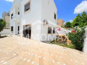 Mnihla&nbsp;Jardins d'el Menzah&nbsp;Location&nbsp;Maisons&nbsp;A  une villa meubl   jardin ref201a