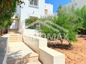 Ariana Ville&nbsp;Ariana&nbsp;Vente&nbsp;Maisons&nbsp;A  une villa  el menzah 6 ref206a