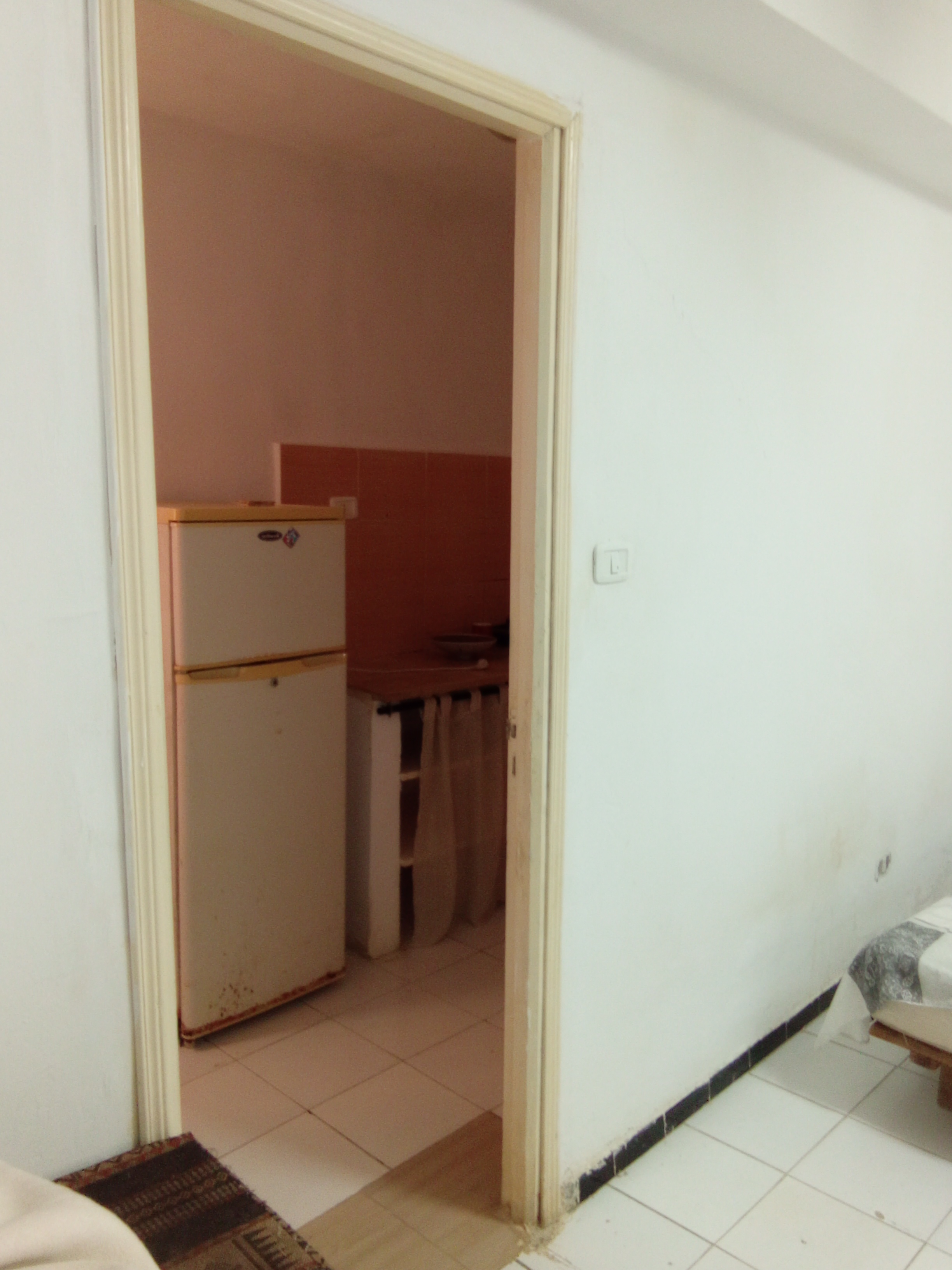 El Menzah&nbsp;Cite Du Paradis&nbsp;Location&nbsp;Appart. 1 pi�ce&nbsp;Un studio meubl�  a menzah
