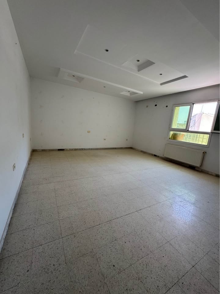 Sousse Ville&nbsp;Sousse&nbsp;Bureaux & Commerces&nbsp;Bureau&nbsp;Bureau emplacement id�al