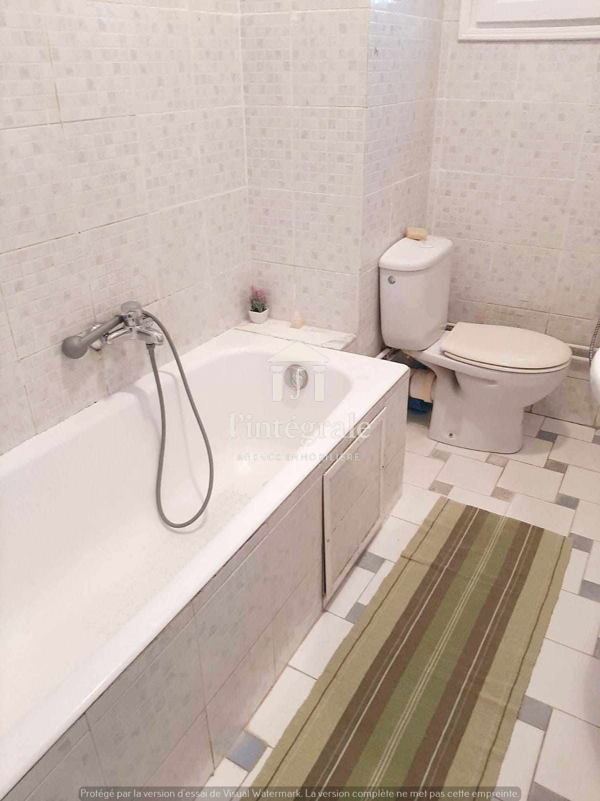 Ariana Ville&nbsp;Cite Ennasr 2&nbsp;Location&nbsp;Appart. 3 pi�ces&nbsp;Bel appartement s2 meubl�
