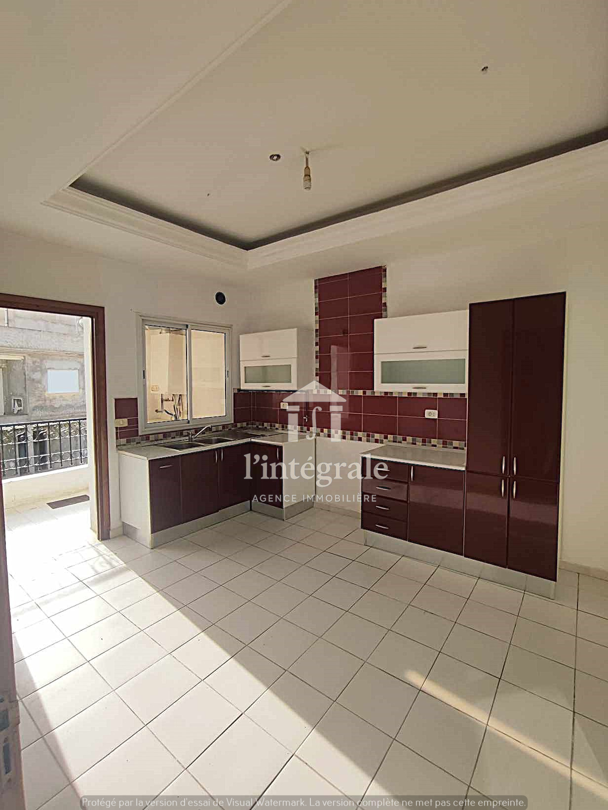 Mnihla&nbsp;Jardins d'el Menzah&nbsp;Location&nbsp;Appart. 5 pi�ces+&nbsp;Bel �tage de villa s3