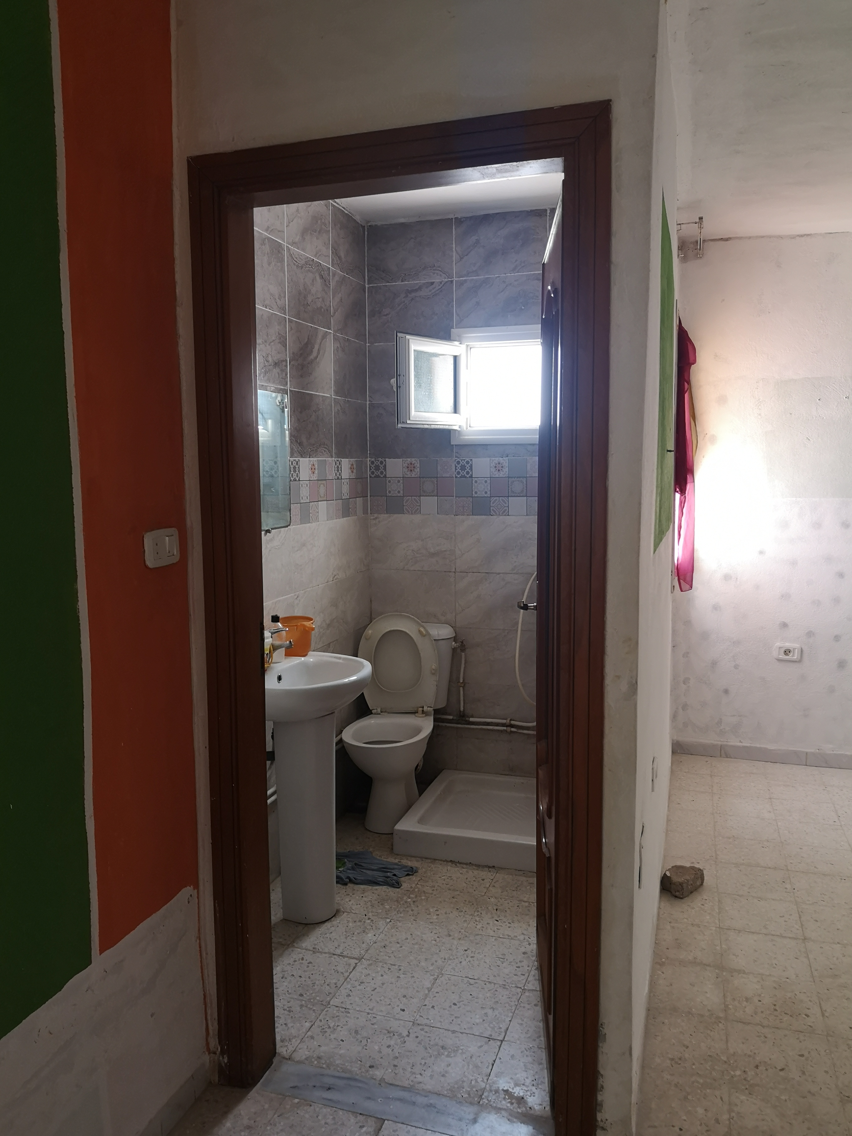 Raoued&nbsp;Cite Ennour Jaafar&nbsp;Vente&nbsp;Maisons&nbsp;Immeuble de trois appartements � nour jaafar