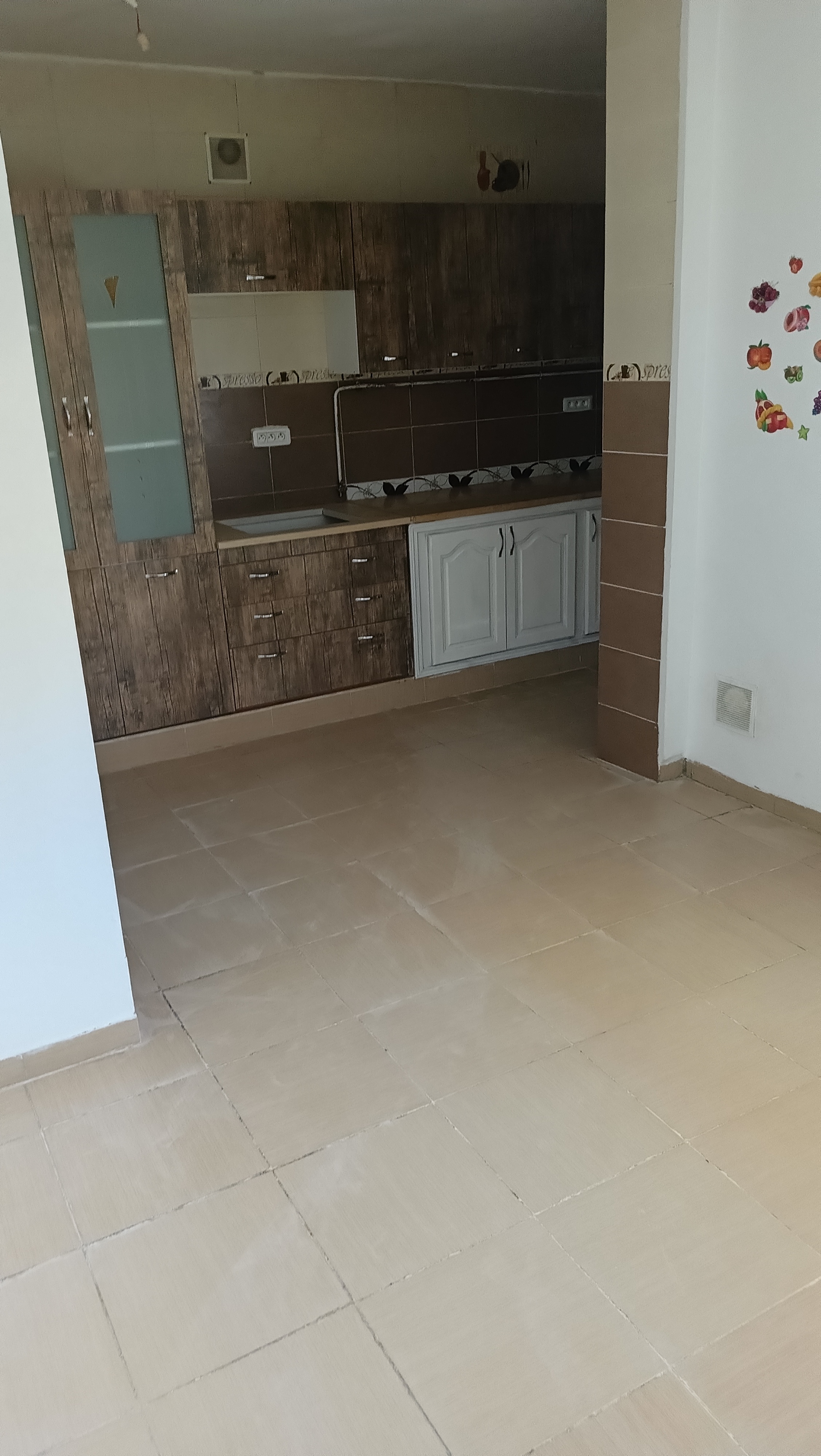 Raoued&nbsp;Cite El Ghazala 2&nbsp;Location&nbsp;Appart. 4 pi�ces&nbsp;Appartement