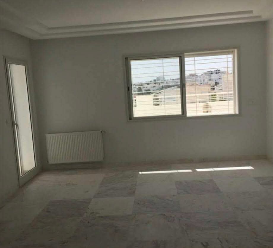 Ariana Ville&nbsp;Cite Ennasr 1&nbsp;Location&nbsp;Appart. 4 pi�ces&nbsp;S3 rdc 1800d ennasr 1