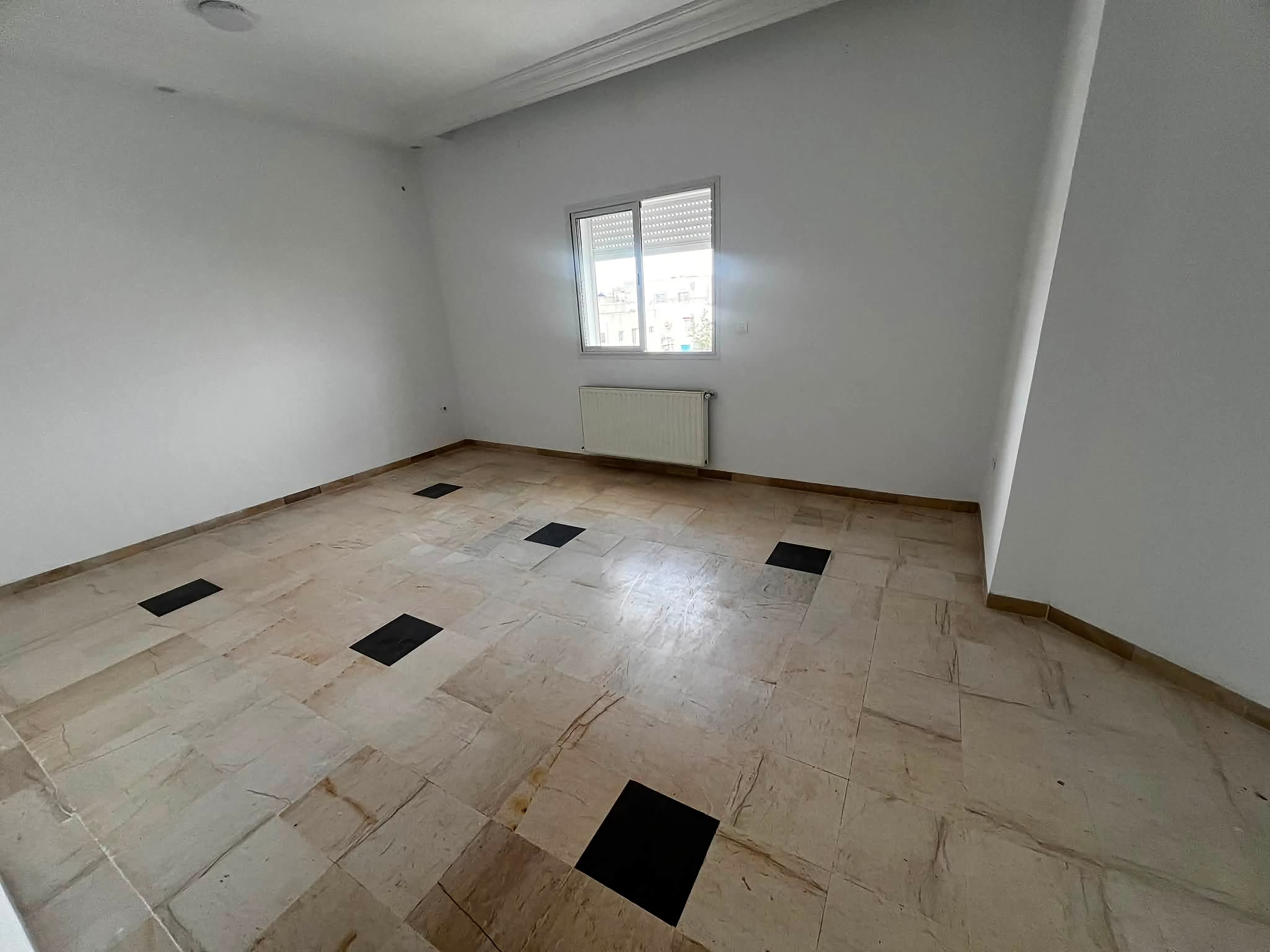 Raoued&nbsp;Cite Ennkhilet&nbsp;Location&nbsp;Appart. 4 pi�ces&nbsp;S3 ennkhilete 1050 d