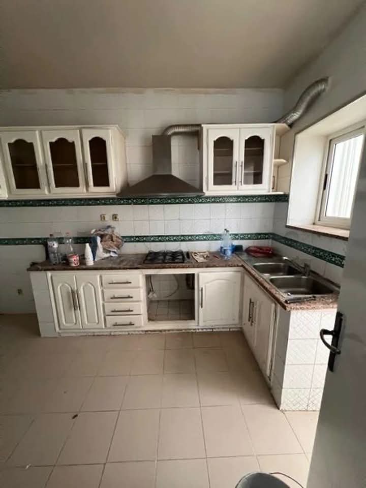 Ariana Ville&nbsp;El Menzah 8&nbsp;Location&nbsp;Appart. 4 pi�ces&nbsp;S3 1509 rdc menzah 8