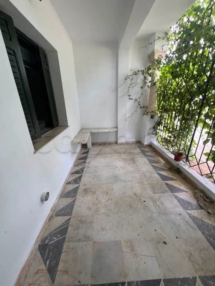 Ariana Ville&nbsp;El Menzah 8&nbsp;Location&nbsp;Appart. 4 pi�ces&nbsp;S3 1509 rdc menzah 8