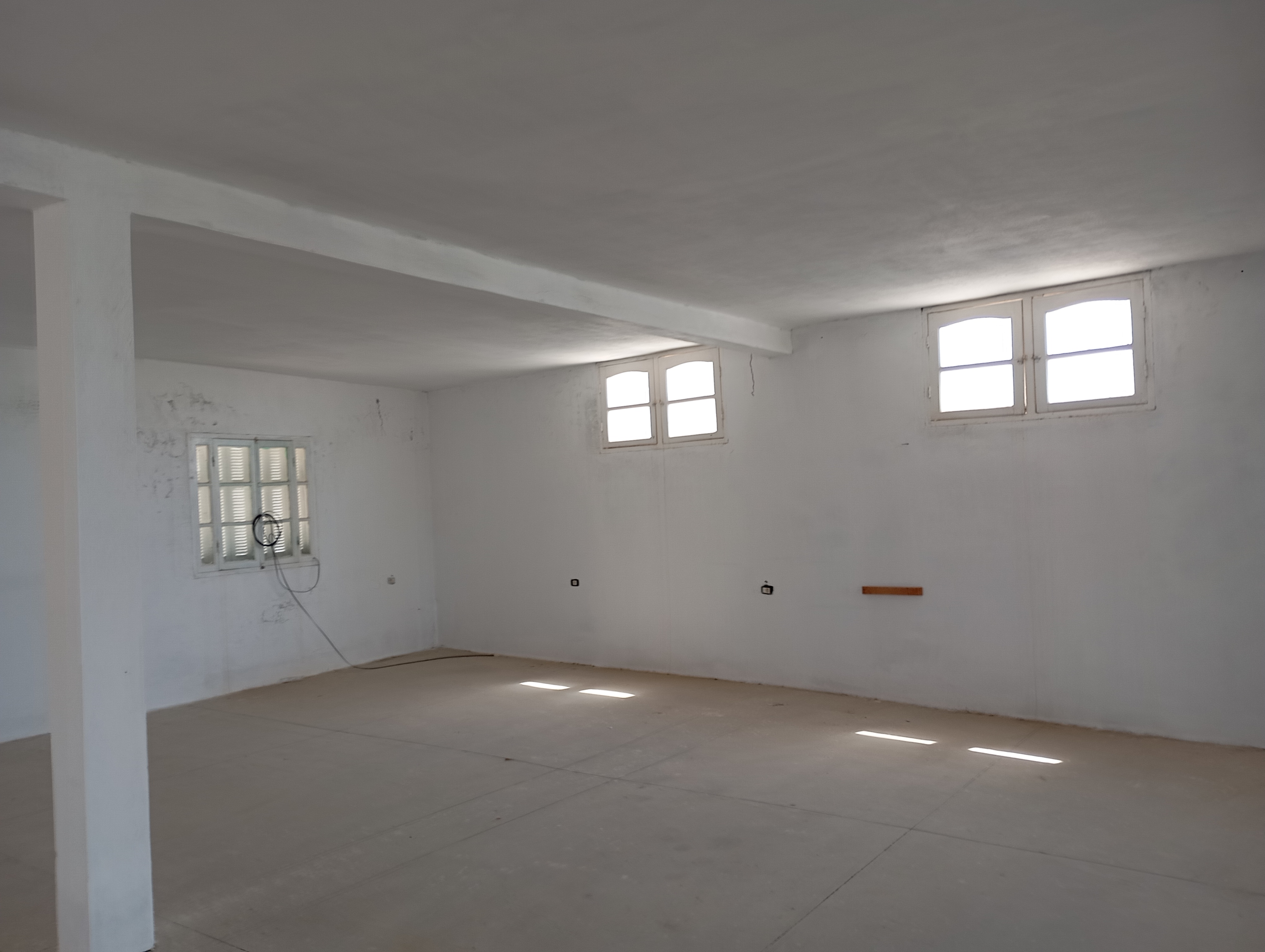 Akouda&nbsp;Akouda&nbsp;Location&nbsp;Surfaces&nbsp;Local industriel