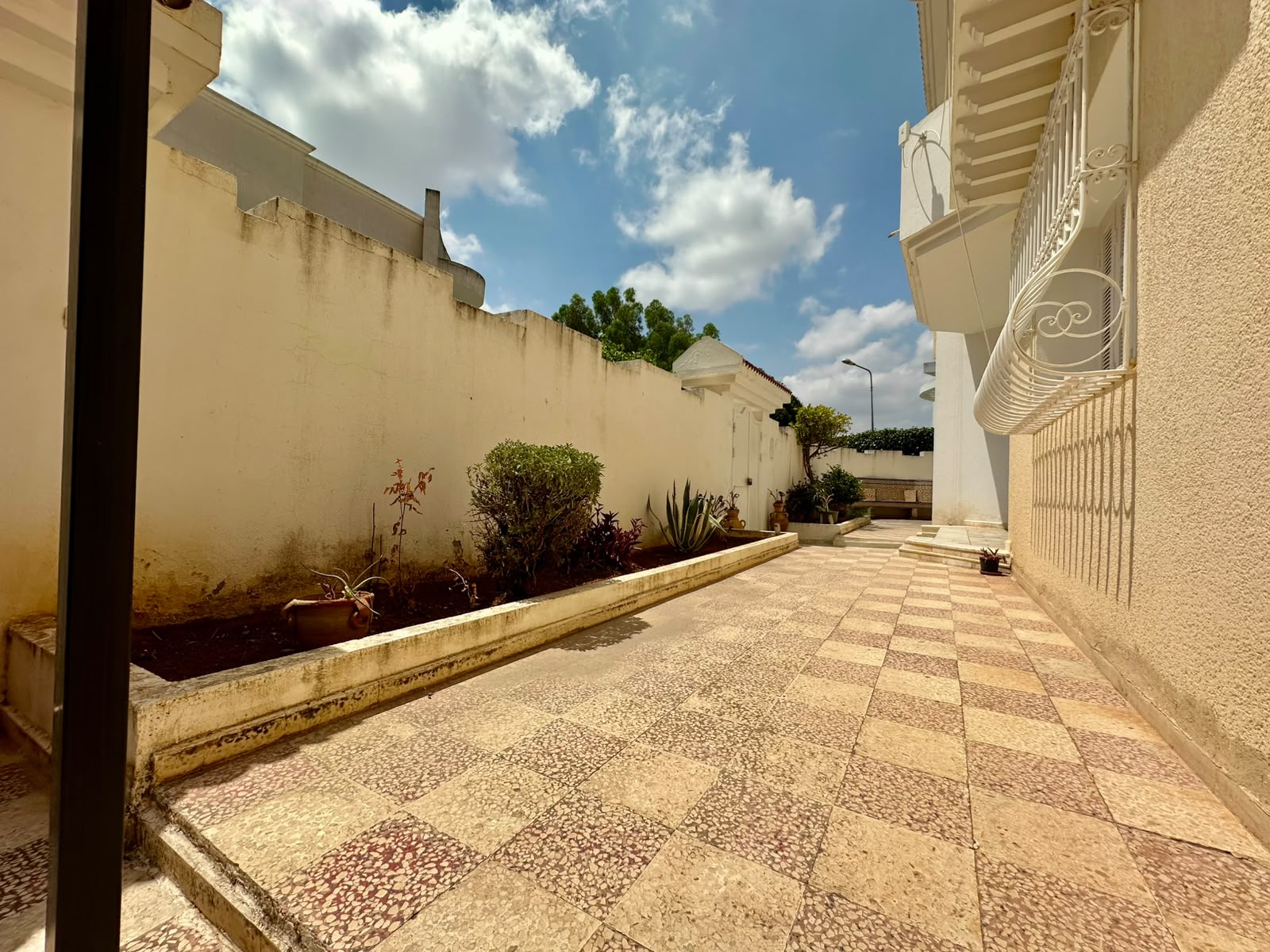 Mnihla&nbsp;Mnihla&nbsp;Vente&nbsp;Maisons&nbsp;Une villa s4 � mnihla