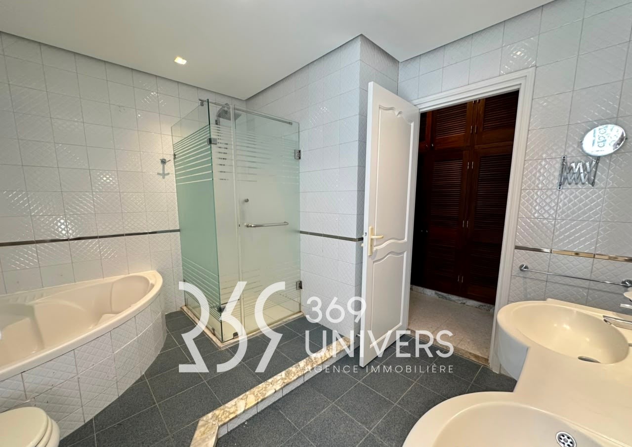Carthage&nbsp;Carthage&nbsp;Location&nbsp;Maisons&nbsp;Villa avec piscine � carthage ref rh182