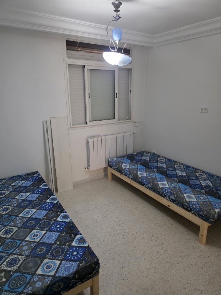 El Menzah&nbsp;El Manar 1&nbsp;Location&nbsp;Appart. 1 pi�ce&nbsp;Studio semi meubl� 40m el manar 1