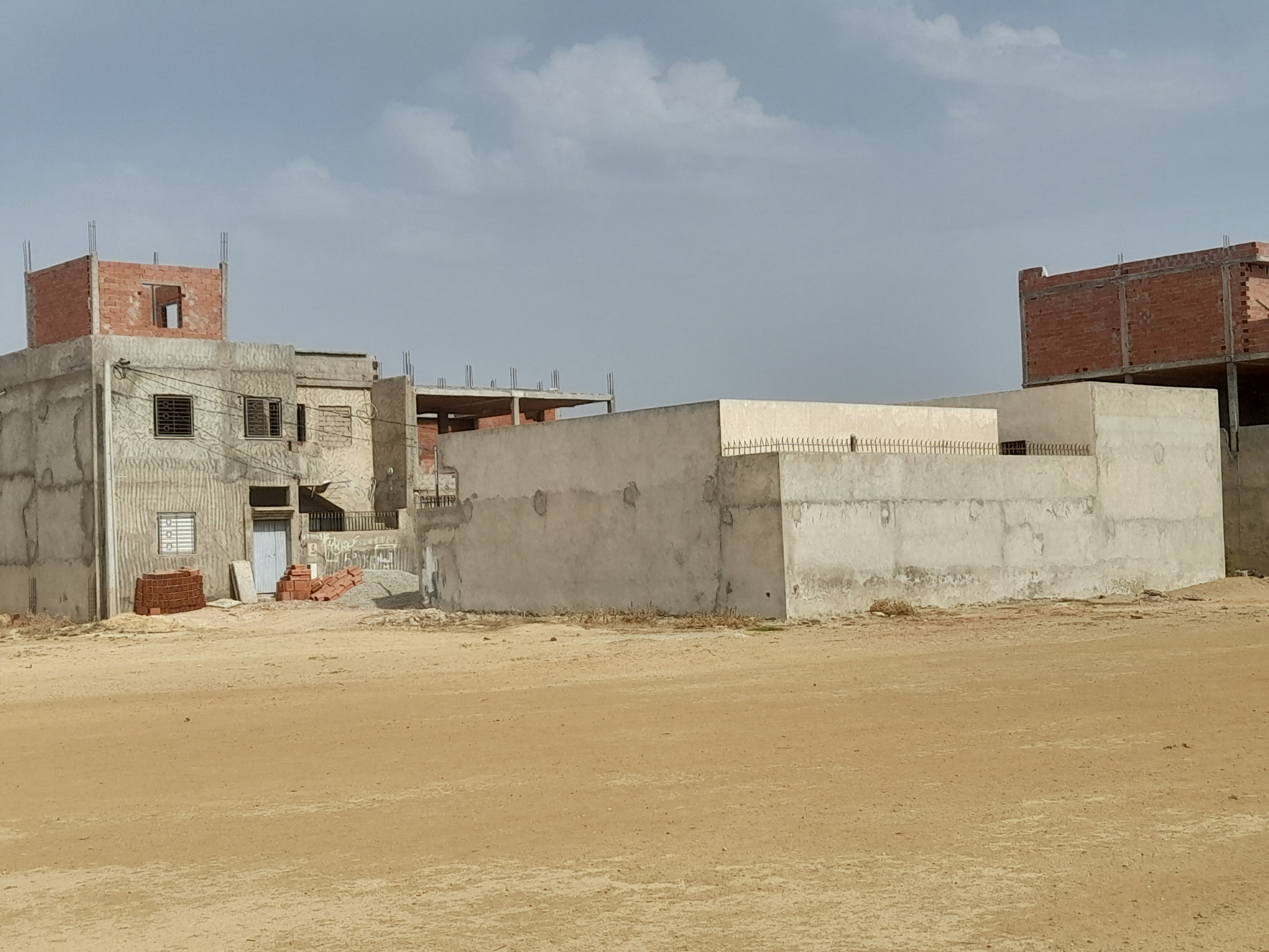 Raoued&nbsp;Raoued&nbsp;Terrain&nbsp;Terrain nu&nbsp;Petits lots  z d'avenir raoued