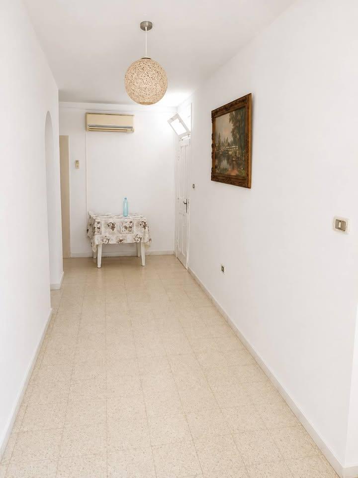 El Menzah&nbsp;El Menzah 9&nbsp;Location&nbsp;Appart. 1 pi�ce&nbsp;Joli studio meubl� avec un entr�e ind�pendant