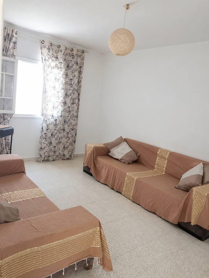 El Menzah&nbsp;El Menzah 9&nbsp;Location&nbsp;Appart. 1 pi�ce&nbsp;Joli studio meubl� avec un entr�e ind�pendant