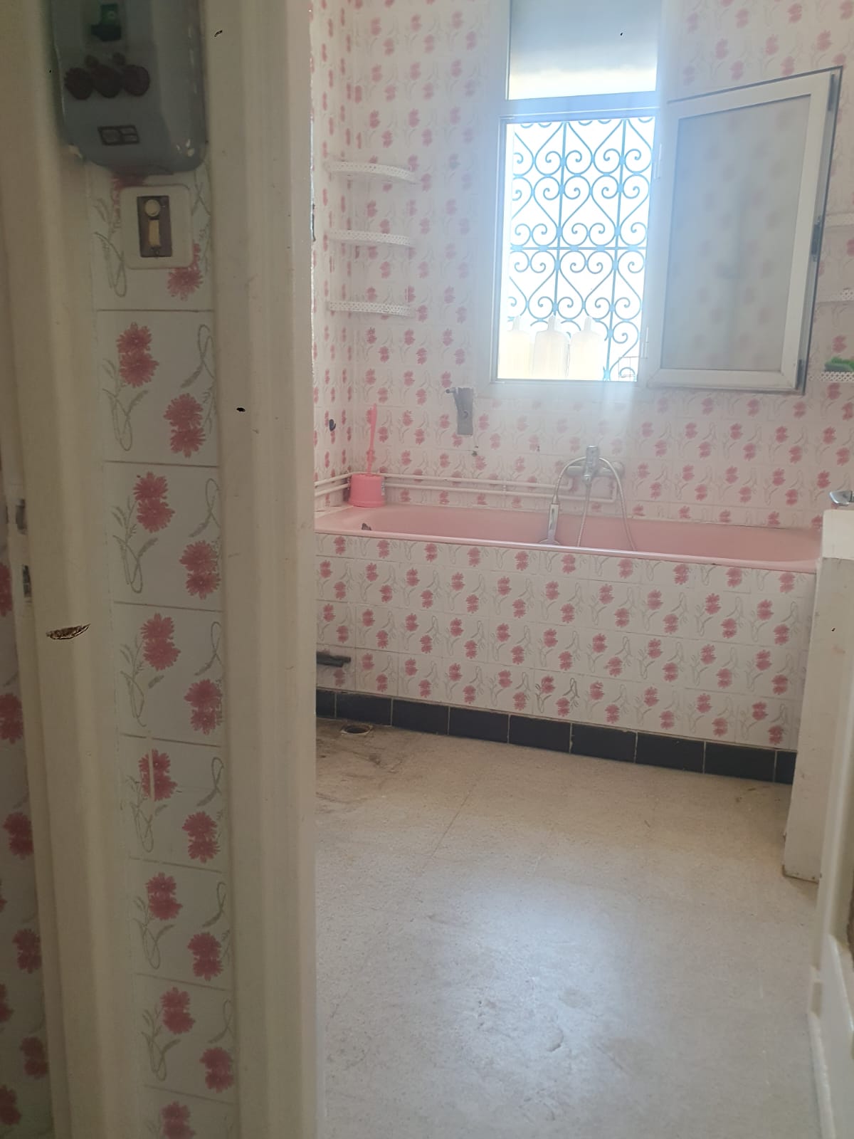 El Menzah&nbsp;Mutuelle Ville&nbsp;Location&nbsp;Appart. 4 pi�ces&nbsp;Joli �tage de villa s4 au mutuelleville