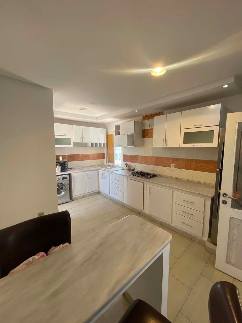 El Menzah&nbsp;El Manar 2&nbsp;Location&nbsp;Appart. 3 pi�ces&nbsp;Joli �tage de villa meubl� s3