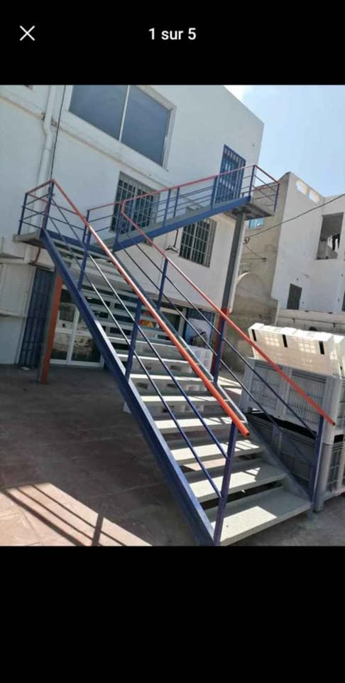 Hammamet&nbsp;Hammamet&nbsp;Autre&nbsp;Autre&nbsp;Escalier en bonne etat