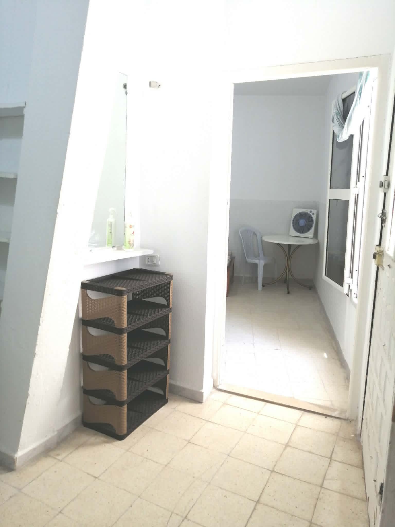 Ariana Ville&nbsp;Borj El Baccouche&nbsp;Location&nbsp;Appart. 1 pi�ce&nbsp;Studio borj bacouch pr gar�on