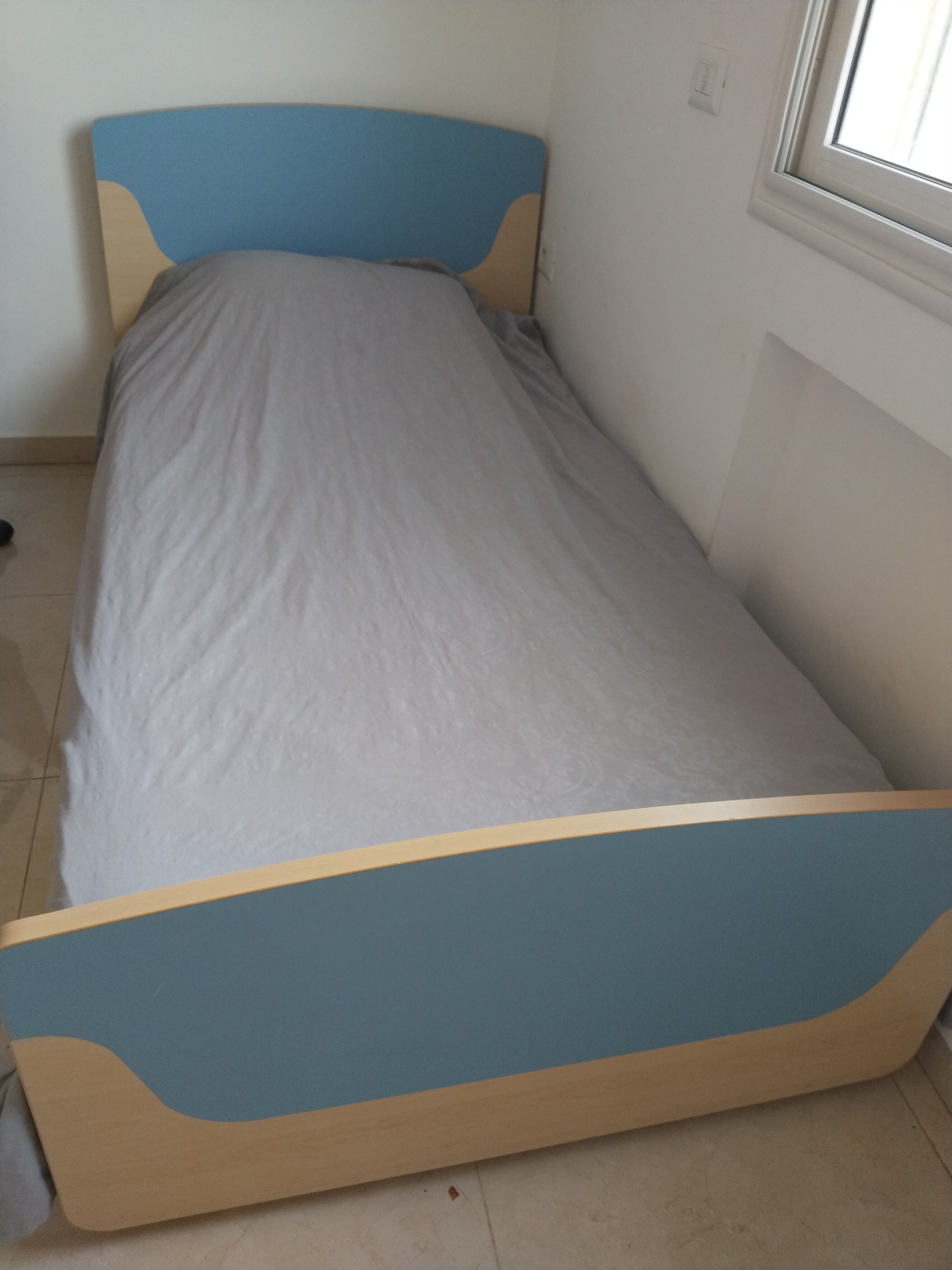 Cite El Khadra&nbsp;Cite El Khadra&nbsp;Chambres � coucher&nbsp;Chambres � coucher&nbsp;Chambres � coucher et bureau