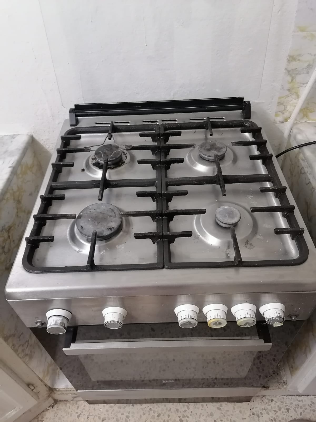Le Bardo&nbsp;Le Bardo&nbsp;Cuisini�re mixte&nbsp;Autre&nbsp;Cuisini�re
