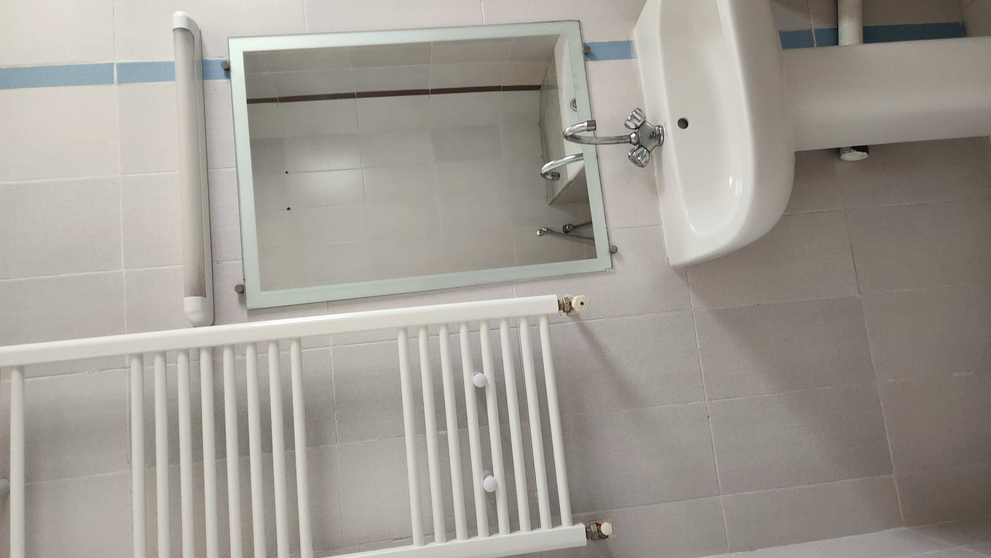 Raoued&nbsp;Cite Ennour Jaafar&nbsp;Location&nbsp;Appart. 2 pi�ces&nbsp;Appartement � nour jaafer