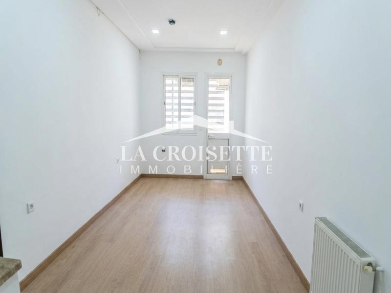 La Marsa&nbsp;Berge Du Lac&nbsp;Location&nbsp;Appart. 4 pi�ces&nbsp;Appartement s4 aux berges du lac2 mal2342