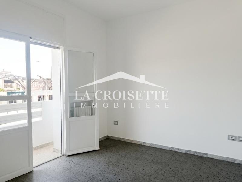 La Marsa&nbsp;Cite El Moustakbel (La Marsa)&nbsp;Location&nbsp;Appart. 3 pi�ces&nbsp;Appartement s2 � la marsa mal2336