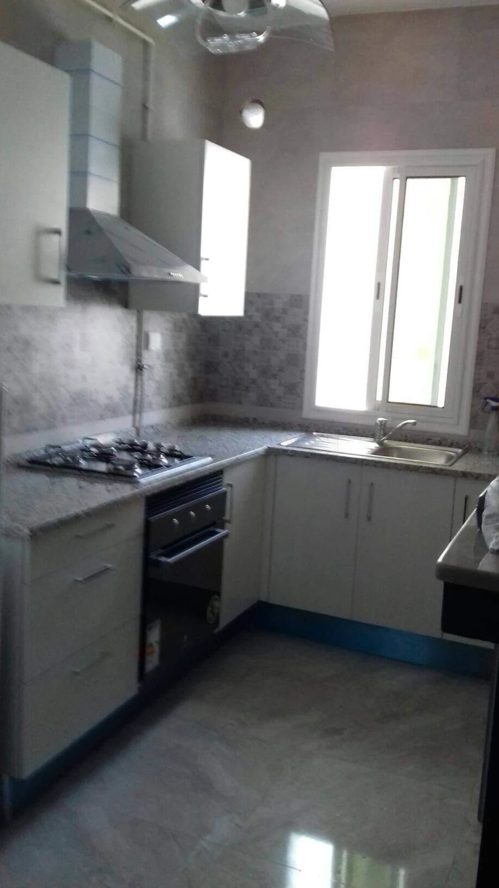 La Marsa&nbsp;El Aouina&nbsp;Vente&nbsp;Appart. 1 pi�ce&nbsp;S plus 1 meuble titr�