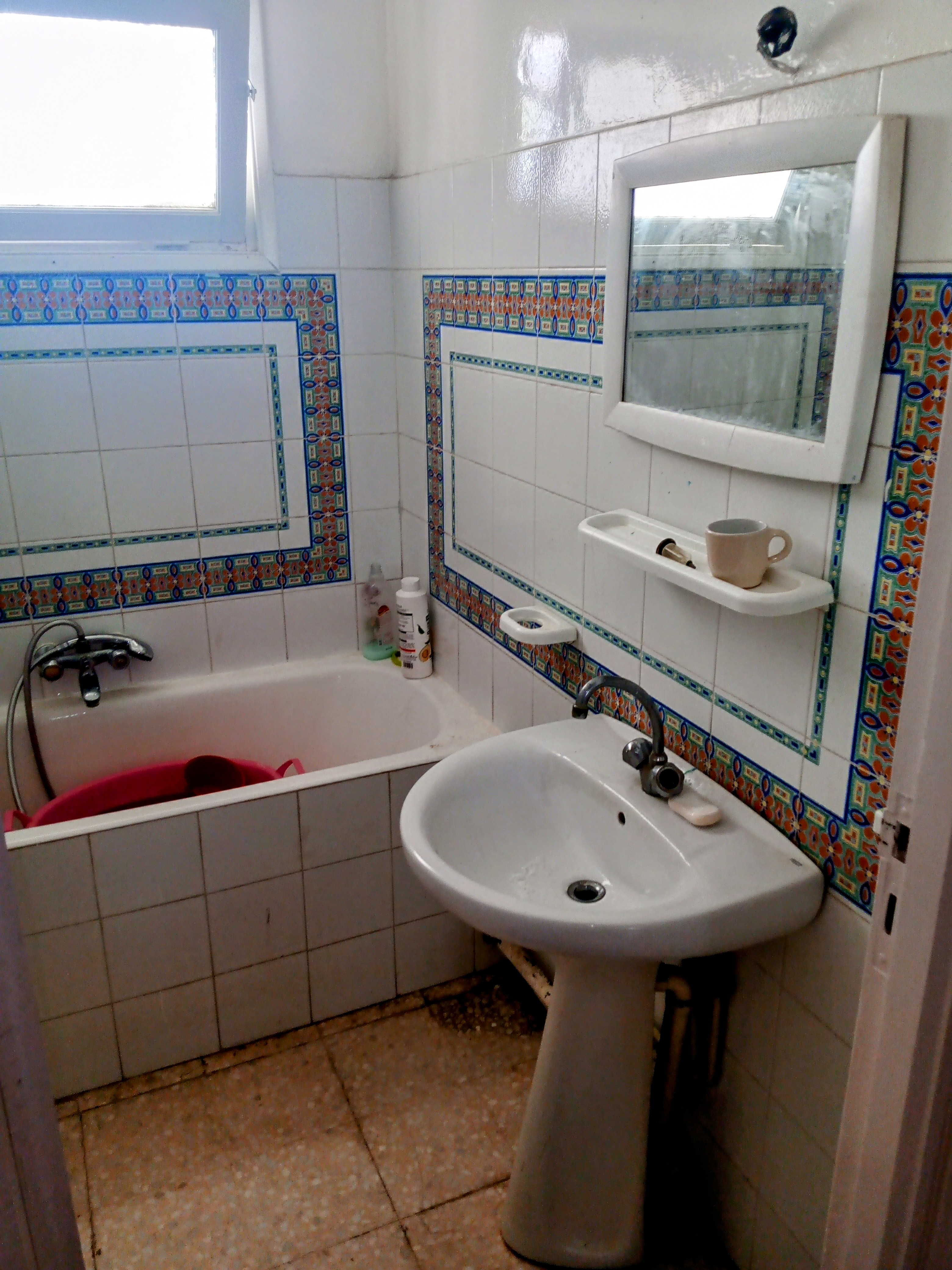 El Mourouj&nbsp;Residence El Khalil&nbsp;Location&nbsp;Appart. 4 pi�ces&nbsp;Appartement � mourouj 3