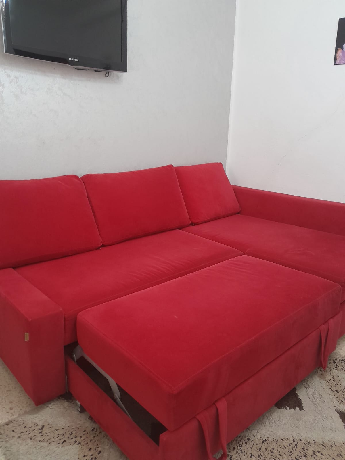 El Mourouj&nbsp;El Mourouj&nbsp;Salon - Salle � manger &nbsp;Salons&nbsp;Salon presque neuf