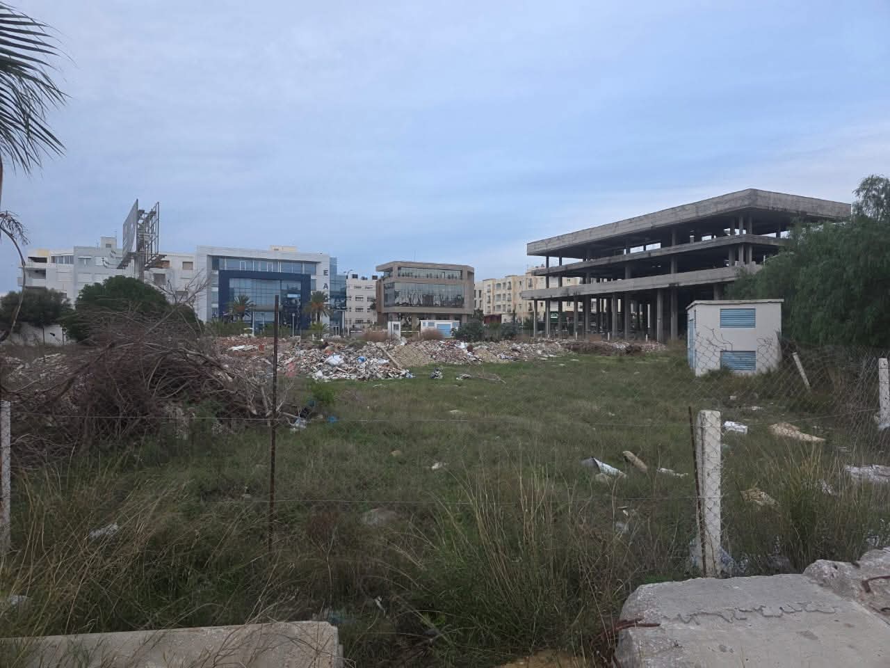 Carthage&nbsp;Carthage&nbsp;Terrain&nbsp;Terrain nu&nbsp;Magnifique terrain constructible r3 de 2000m lac 2