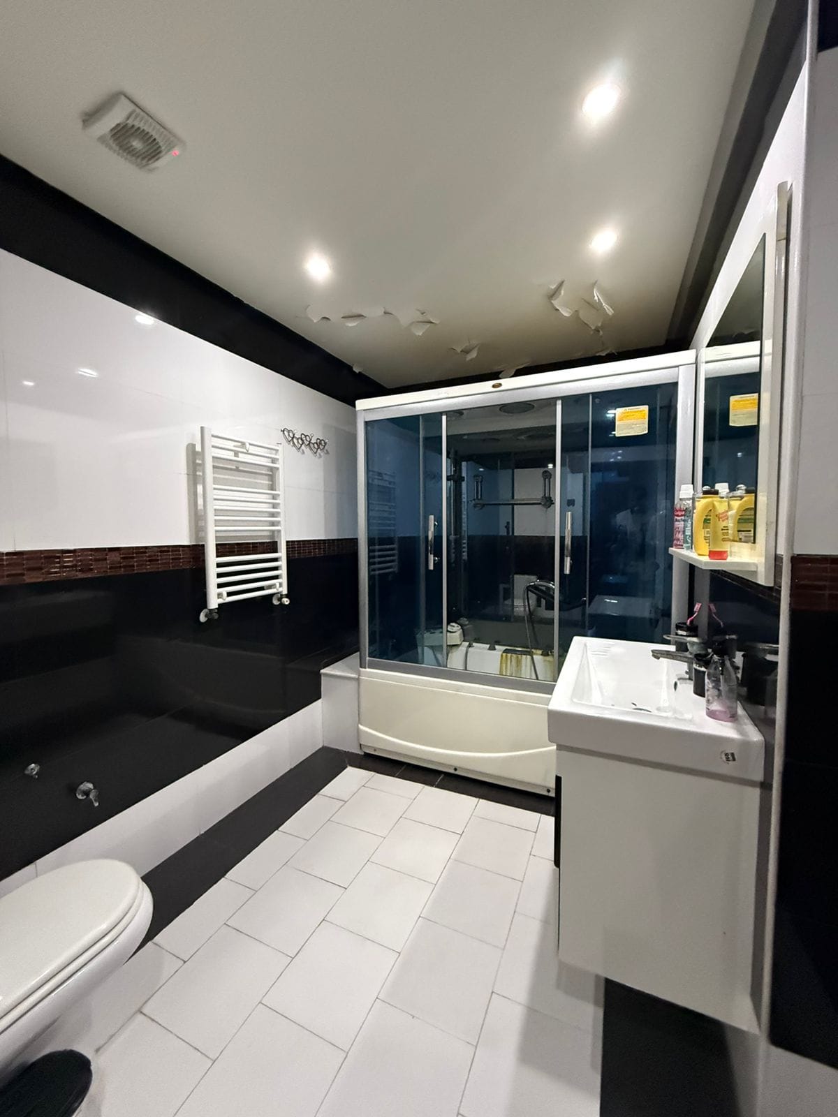 Sousse Ville&nbsp;Sousse Corniche&nbsp;Vente&nbsp;Appart. 1 pi�ce&nbsp;Appartement prestigieuse de type s3 haut standing