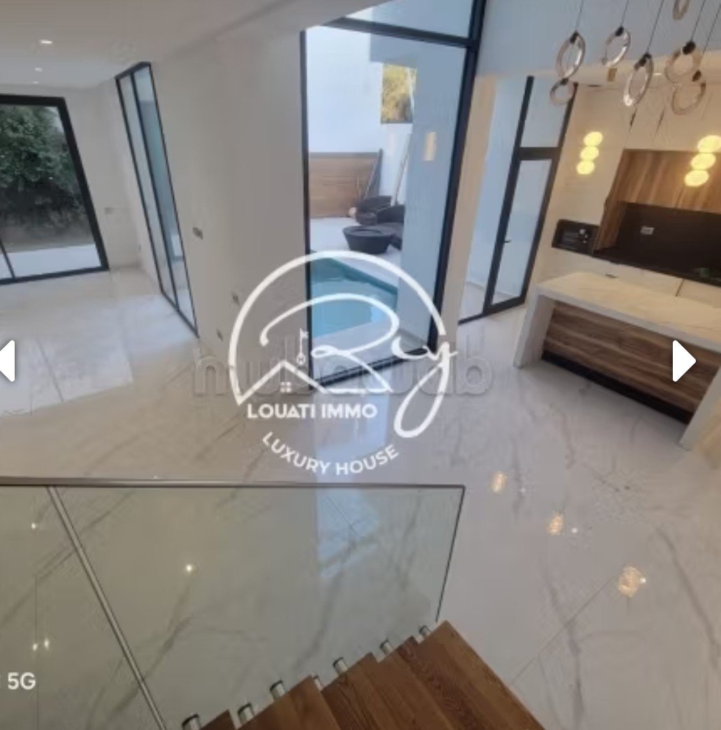 La Soukra&nbsp;La Soukra&nbsp;Vente&nbsp;Duplex&nbsp;Duplex avec piscine