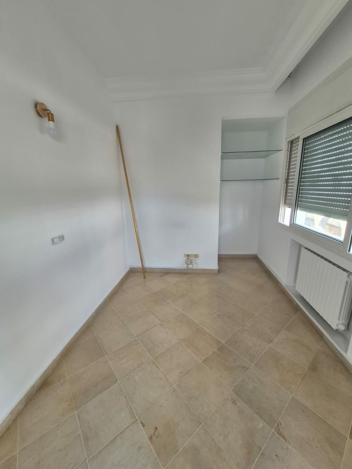 La Marsa&nbsp;Berge Du Lac&nbsp;Location&nbsp;Appart. 2 pi�ces&nbsp;Apprt s1 bureautique � lac  1