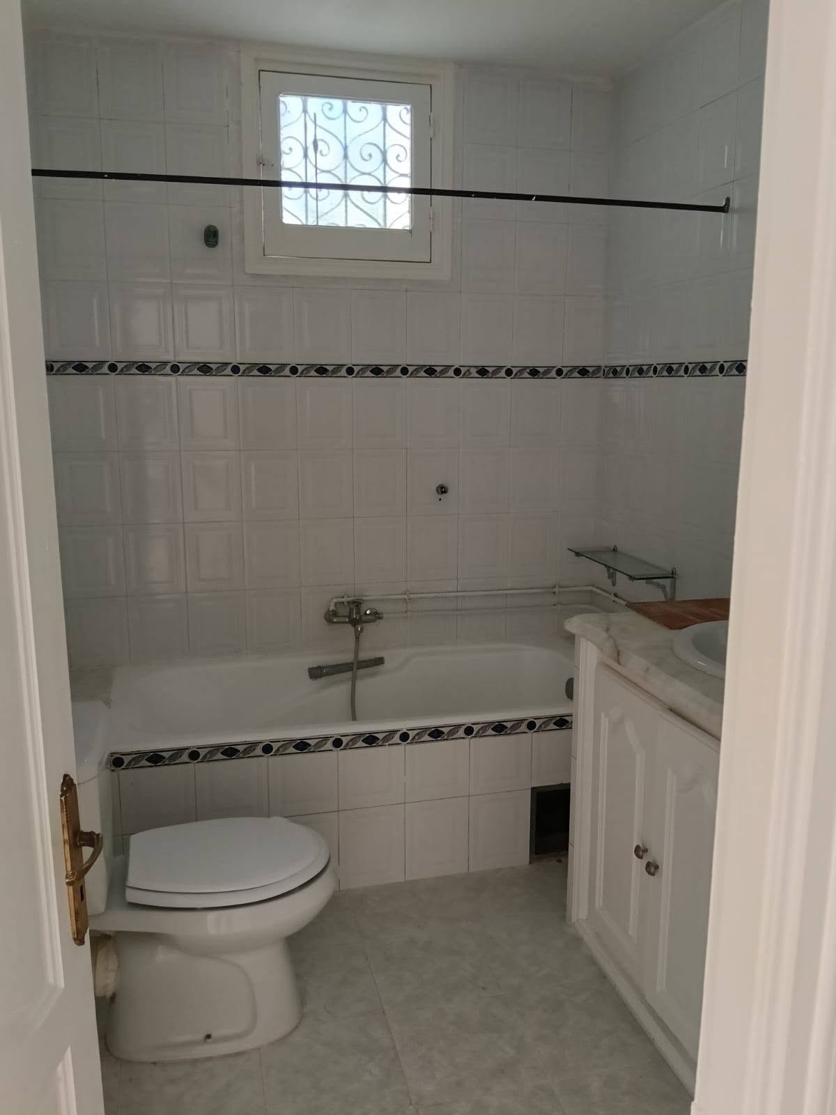 La Marsa&nbsp;Marsa Safsaf&nbsp;Location&nbsp;Duplex&nbsp;Duplex � proximit� du lyc�e fran�ais la marsa