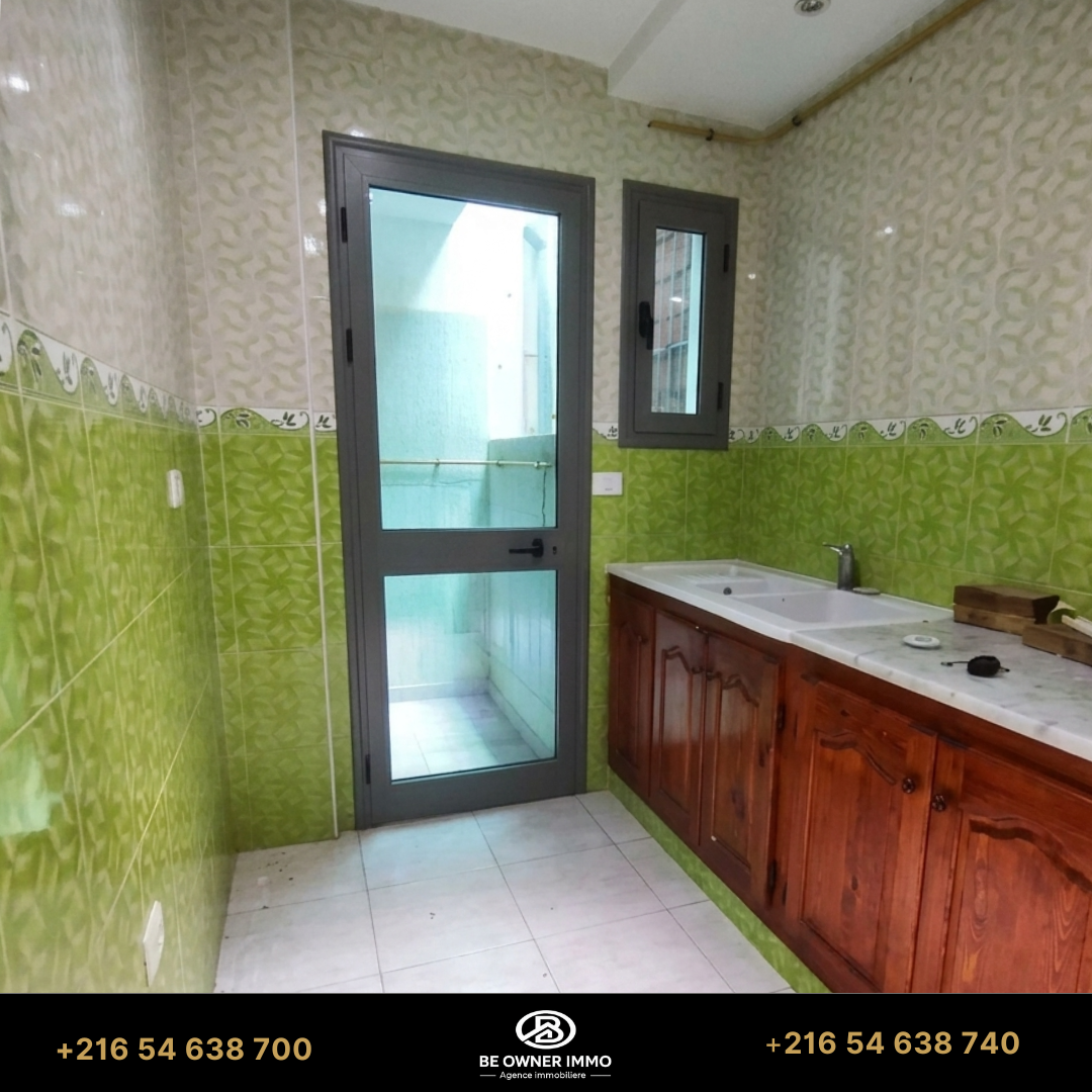 Hammam Chatt&nbsp;Borj Cedria&nbsp;Location&nbsp;Appart. 2 pi�ces&nbsp;Bureau h2 dans un centre commercial afh