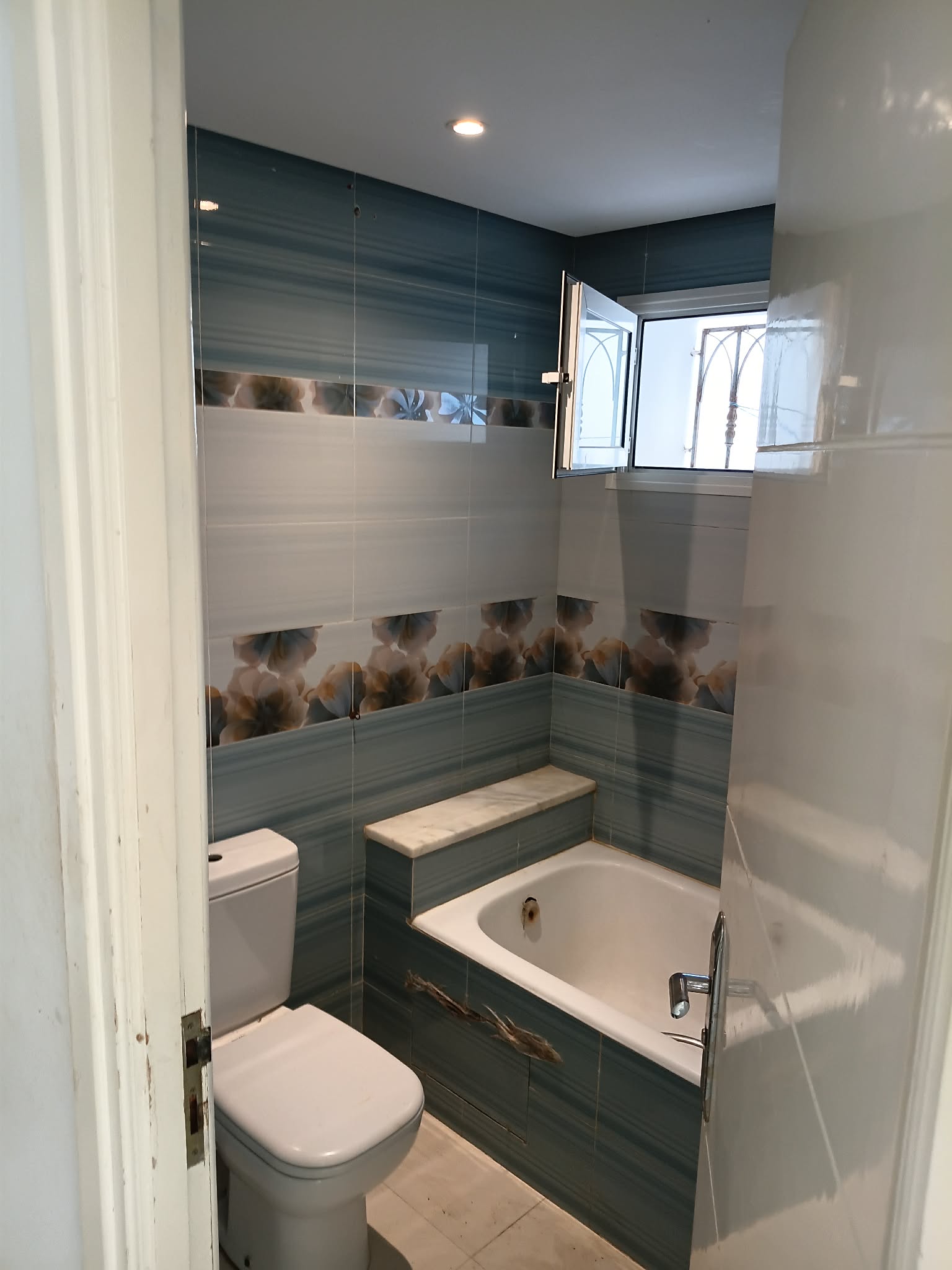 Ariana Ville&nbsp;El Menzah 5&nbsp;Location&nbsp;Appart. 3 pi�ces&nbsp;Appartement s2 au rdc  a el menzah 5