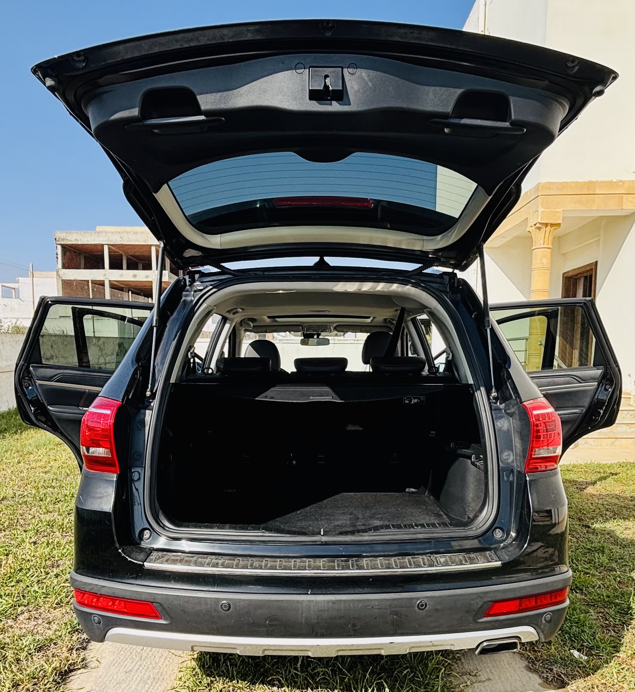 Ezzahra&nbsp;Cite Ennakhil 1&nbsp;Great Wall&nbsp;Autre Mod�le&nbsp;Haval h6 2018 ben arous