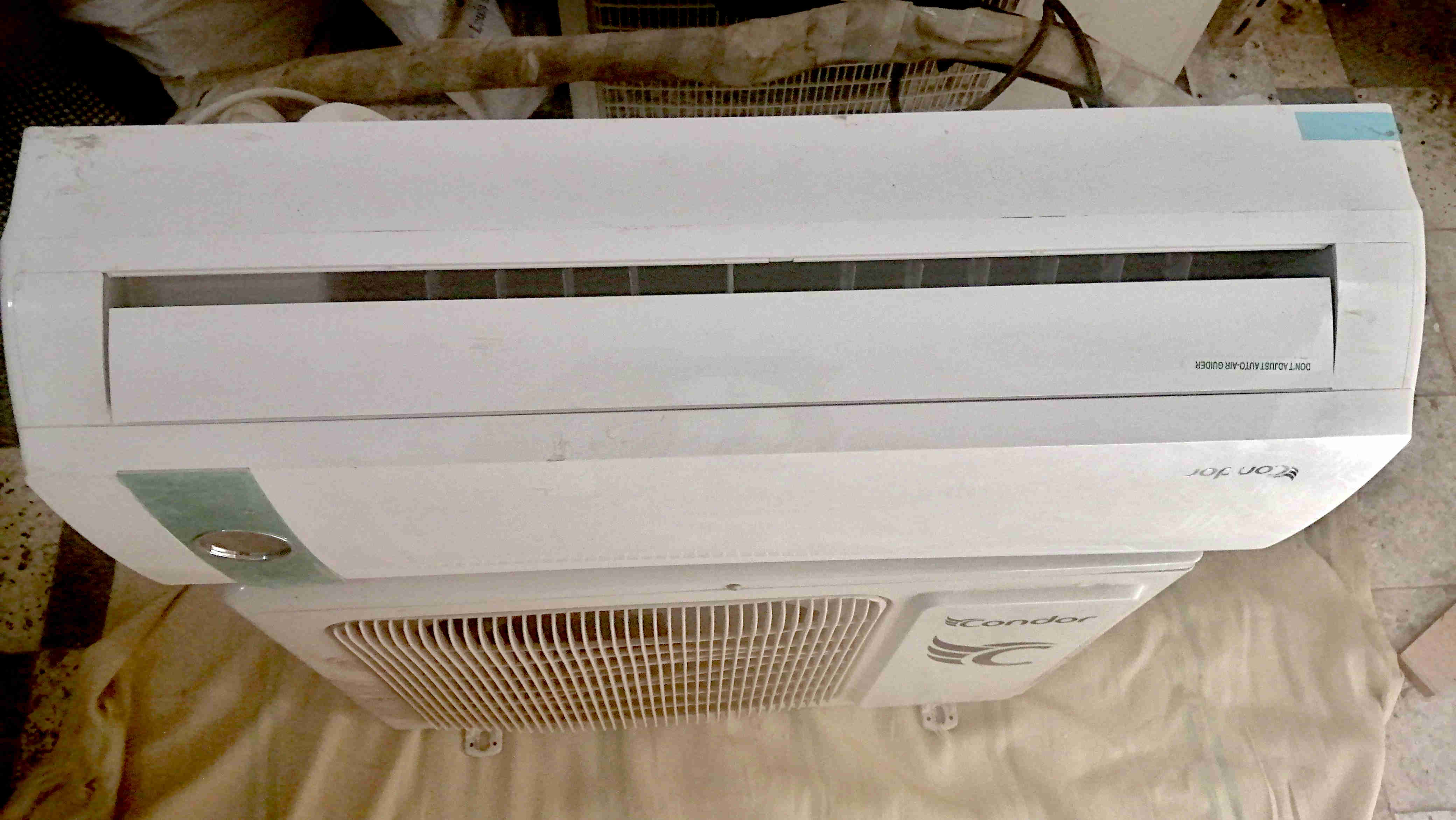 Soliman&nbsp;Soliman&nbsp;Climatiseur&nbsp;Autre&nbsp;Climatiseur condor 12000 btu chaud froid neuf