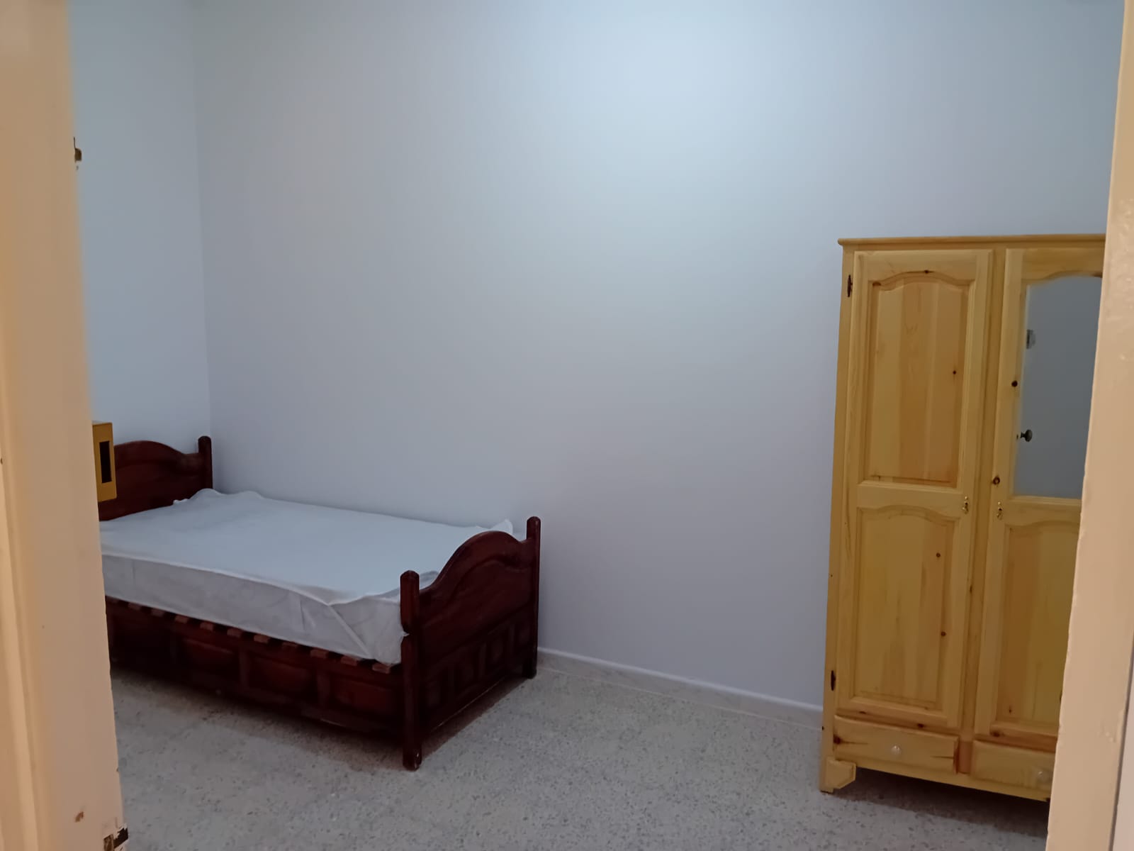 Cite El Khadra&nbsp;Cite Oplympique&nbsp;Location&nbsp;Appart. 4 pi�ces&nbsp;Etage villa 4 chambre cite olympique