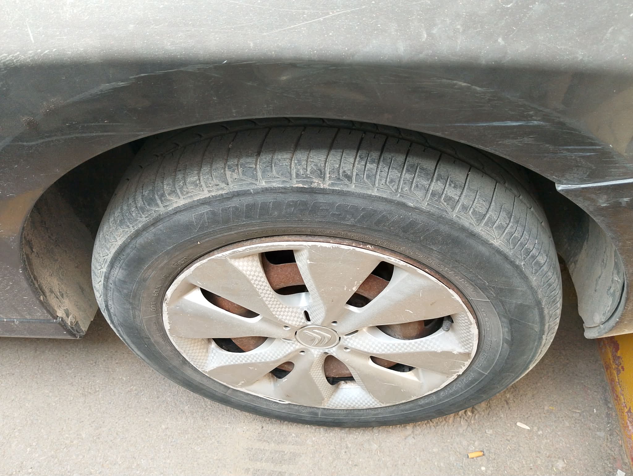 Jebel Jelloud&nbsp;Sidi Fathallah&nbsp;Autre&nbsp;Autre&nbsp;Pneus bridgestone