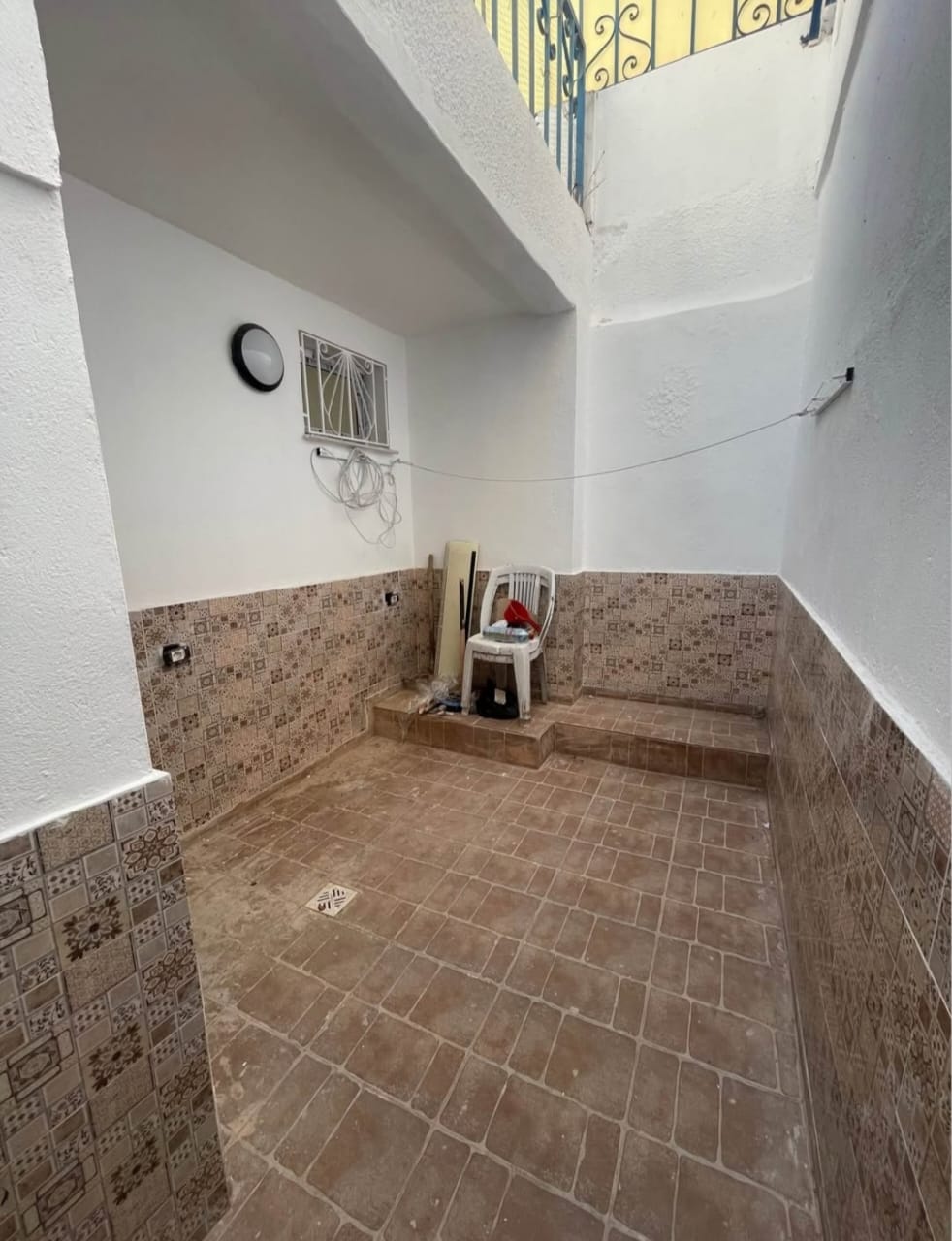 El Menzah&nbsp;El Menzah 4&nbsp;Location&nbsp;Appart. 3 pi�ces&nbsp;S 2 au rdc d'une villa a menzah 5