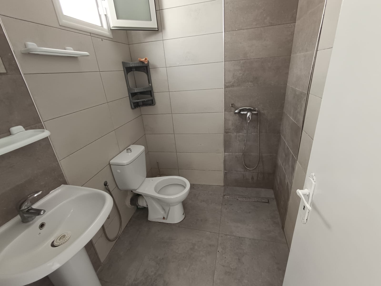El Menzah&nbsp;El Manar 1&nbsp;Location&nbsp;Appart. 2 pi�ces&nbsp;Studio s1 manar 1