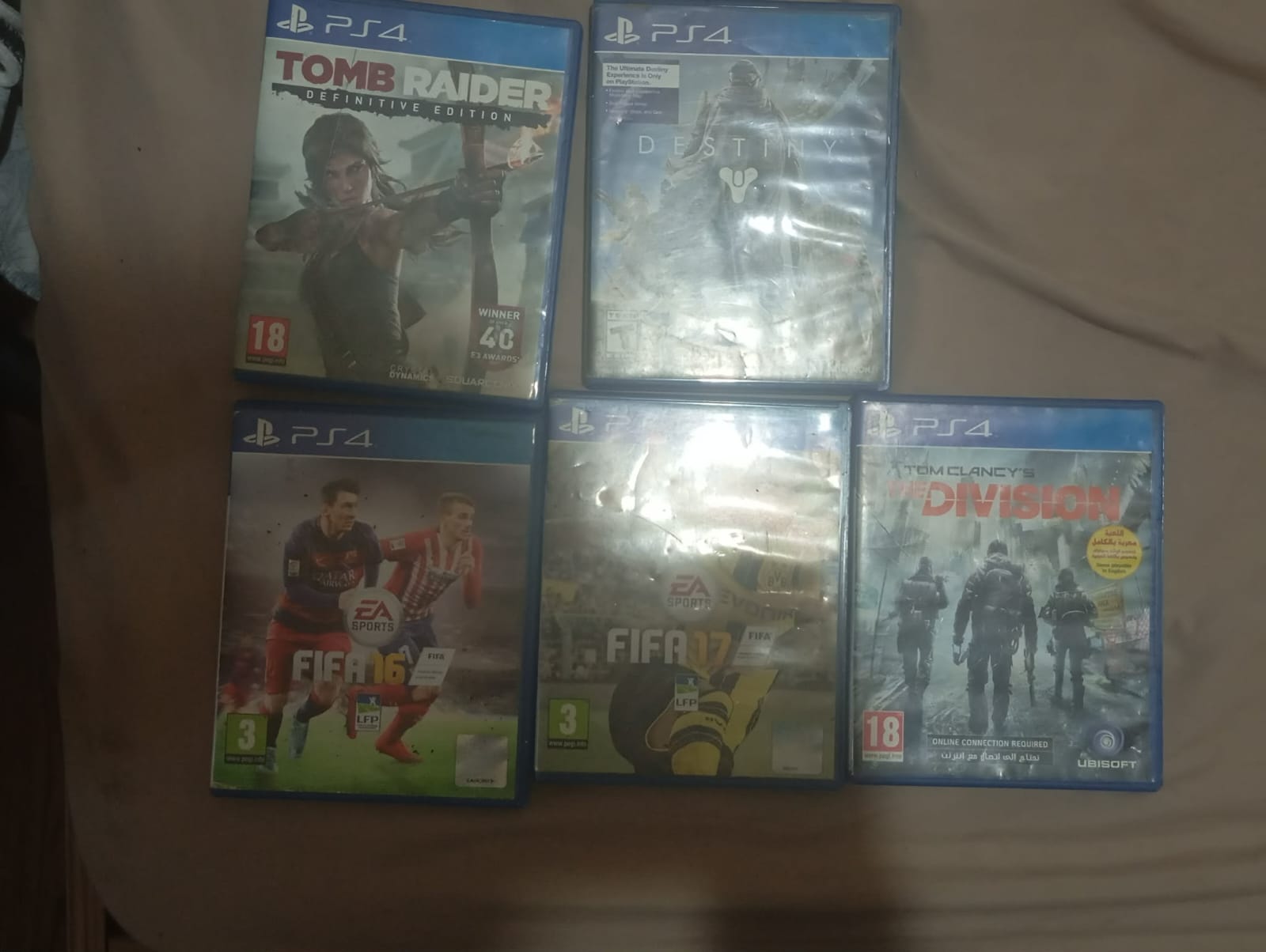 El Mourouj&nbsp;Cite Ennasr 1&nbsp;Playstation&nbsp;Autre&nbsp;Ps4 avec manette