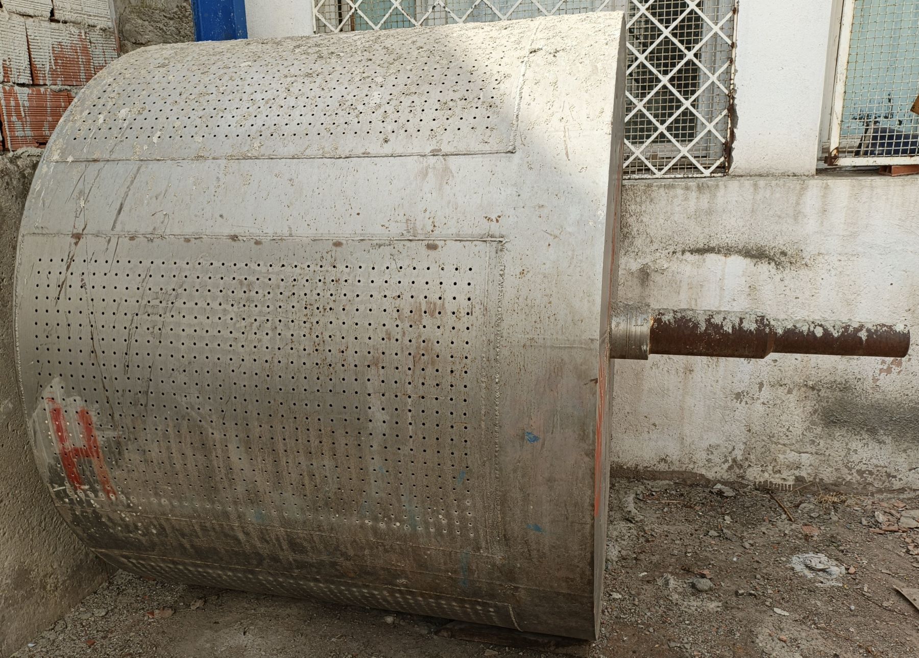 Mannouba&nbsp;La Mannouba&nbsp;Autre&nbsp;Autre&nbsp;Grand tambour machine a laver