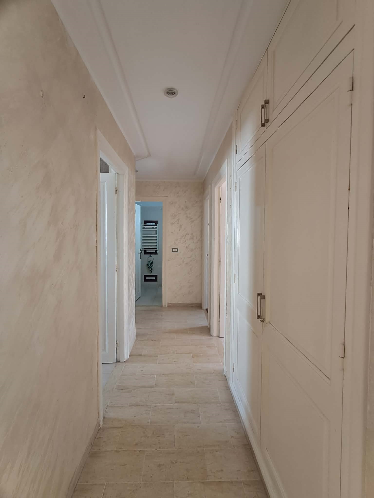 La Marsa&nbsp;El Aouina&nbsp;Location&nbsp;Appart. 3 pi�ces&nbsp;S plus 3 jardins el aouina
