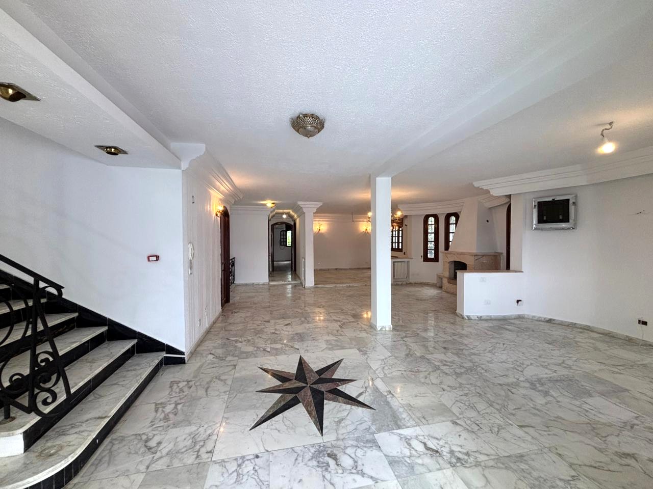 Ariana Ville&nbsp;El Menzah 6&nbsp;Location&nbsp;Maisons&nbsp;Villa usage bureautique a menzah 6